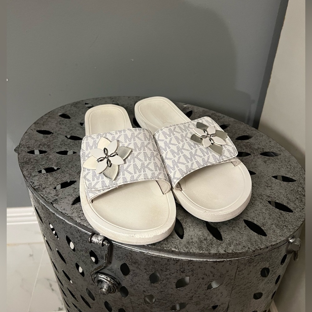 MK Slides